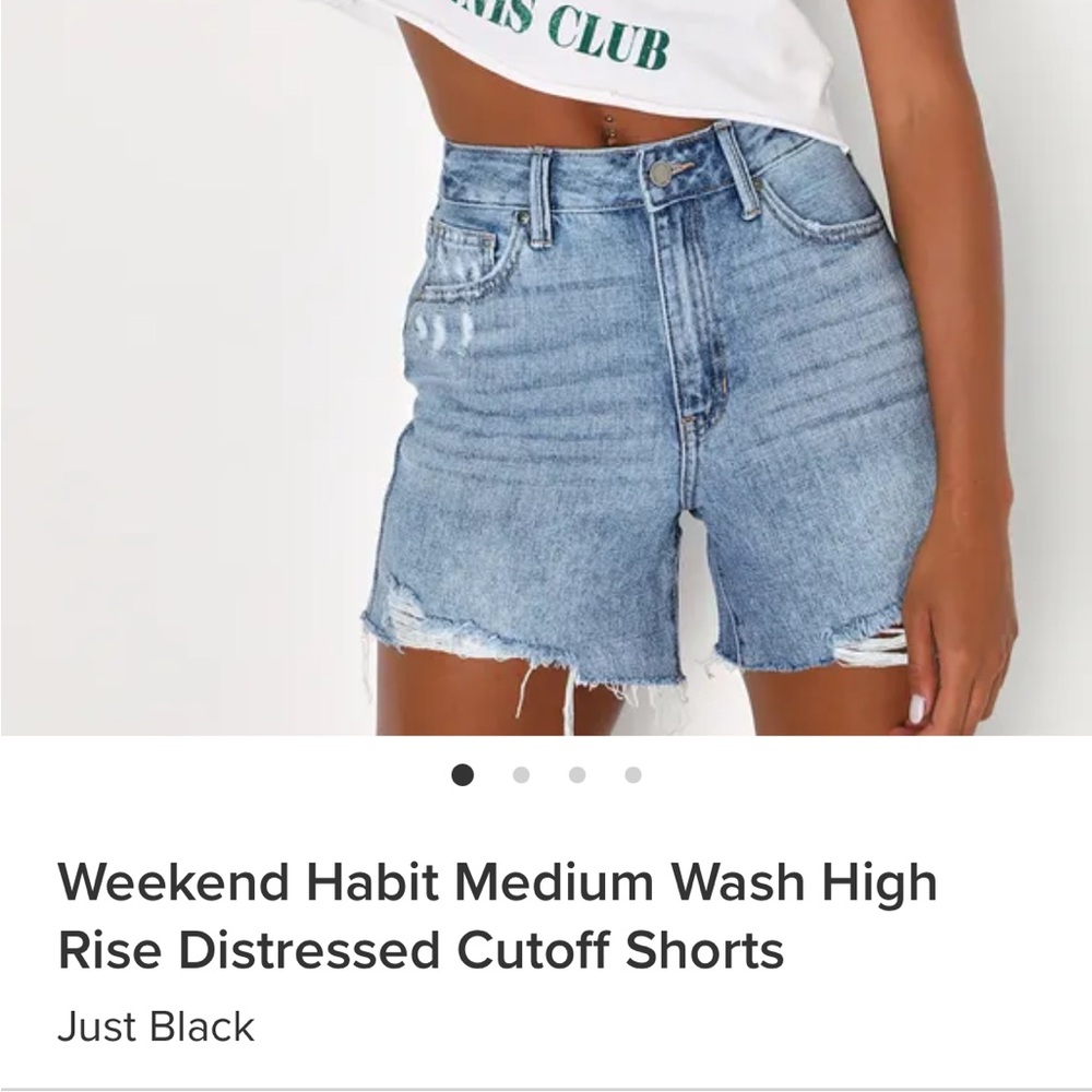 Lulus high rise denim shorts, size large. NWOT